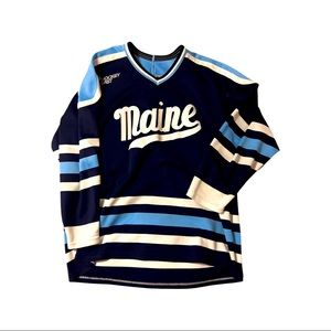 Vintage Maine Black Bears hockey jersey sz L/XL (fits like XL)